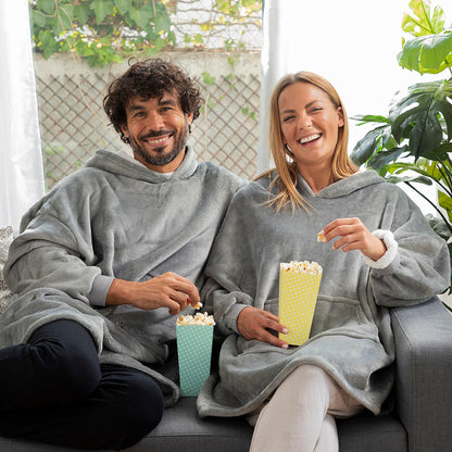 Cobertor com Mangas e Capuz Oversized com Forro Polar - Confortis®